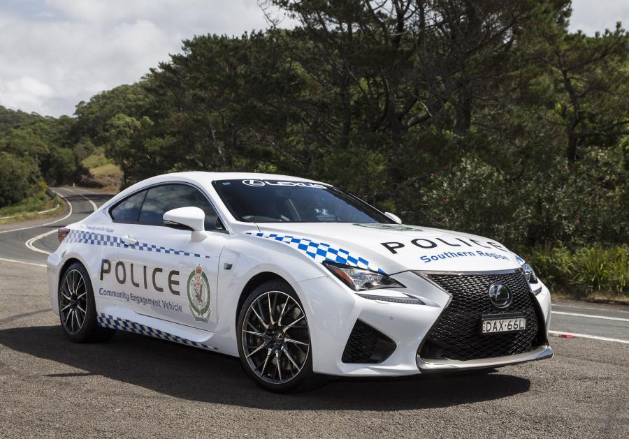  Lexus RC F NSW Police Coupe 2016 года  (AU) (фото 4 из 4)